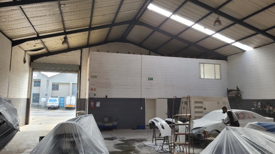 To Let commercial Property for Rent in Okavango Park Western Cape